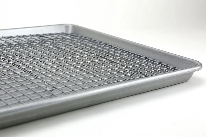 USA Pan half sheet baking pan